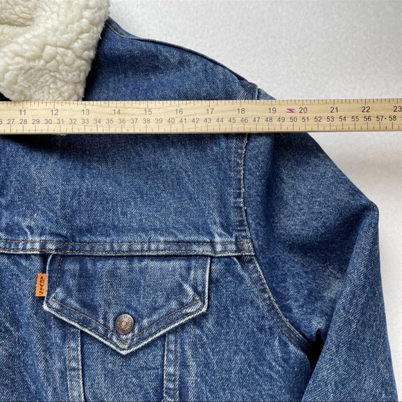 Vintage Levi’s Sherpa Lined Denim Trucker Jacket Orange Tab Size 44 USA Made - Picture 7 of 16